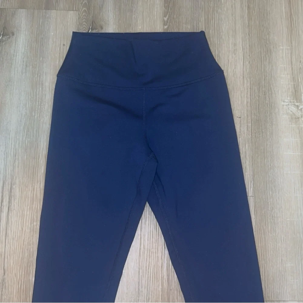 ALO YOGA Airbrush Winter Warm High-Waist Nocturne Legging
